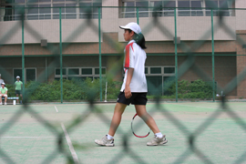 3tenisu.jpg
